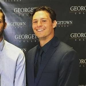 Meet your Posher, Thomas